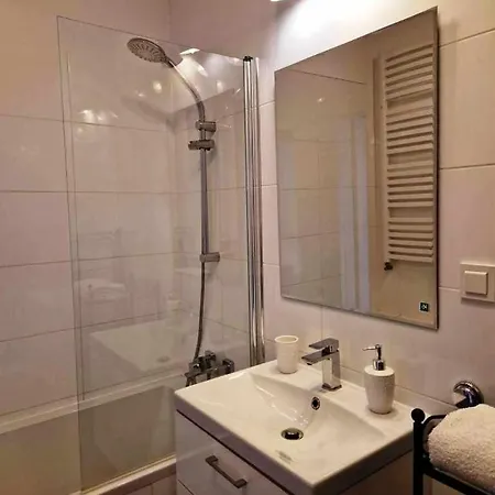 Great Mokotow شقة *